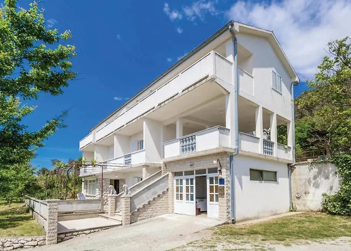 1 Bedroom Amazing In דירה Kampor